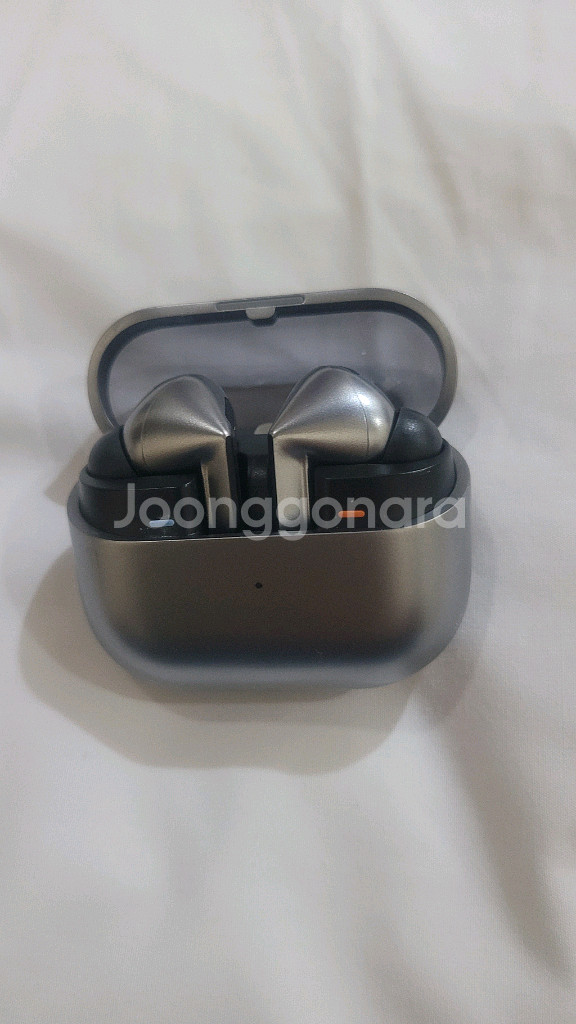 갤럭시 버즈3 프로 무선 이어폰--1