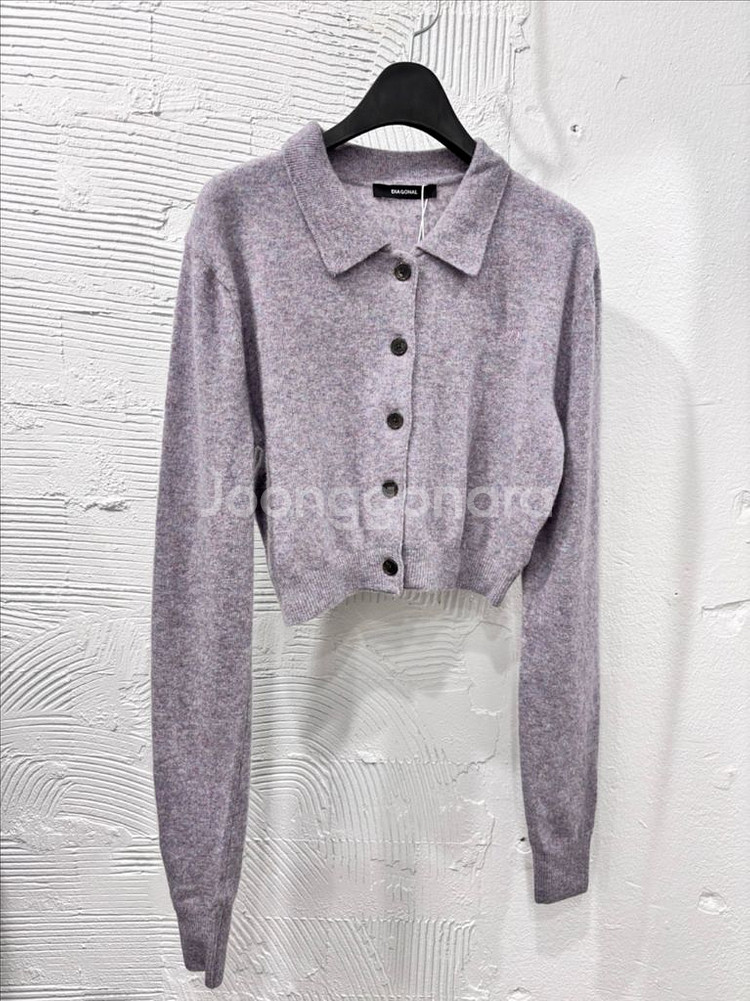 (11/9업뎃) 다이애그널 보라 카라 크롭니트 가디건--0