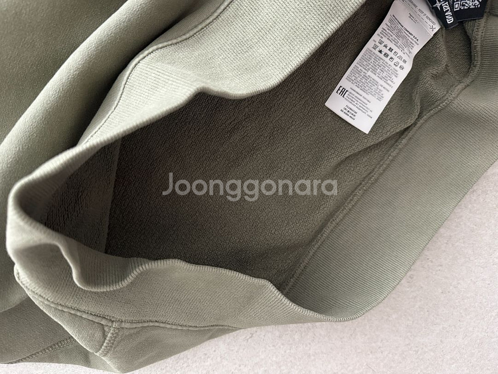 스톤아일랜드 스웻셔츠 겨울버전 카키 XL--4