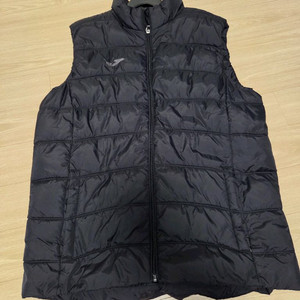 조마 패딩조끼 L 판매합니다.