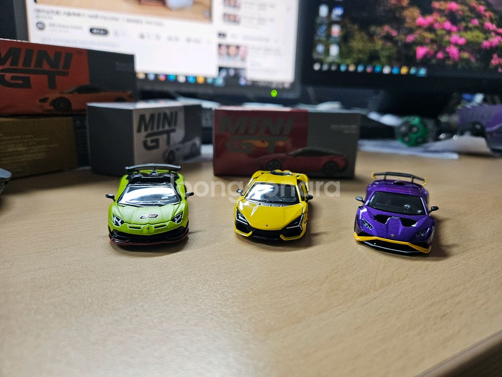 삽니다 1/18 다이캐스트--0