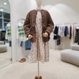 써스데이아일랜드 양면 코트