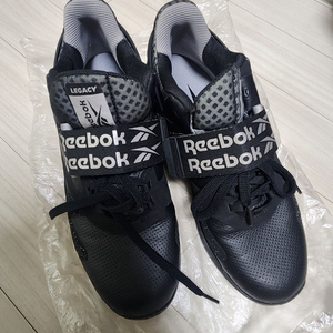 리복 역도화 레거시 리프터 2 - 트리플 블랙 / GZ2107 사이즈 265