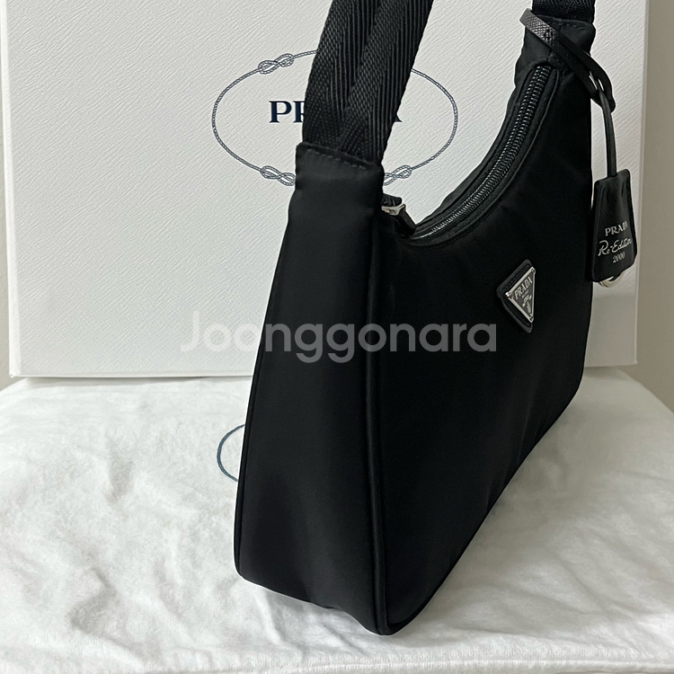 [S급/풀박스] 프라다 2000 리에디션 테수토 호보백 가방 블랙--3
