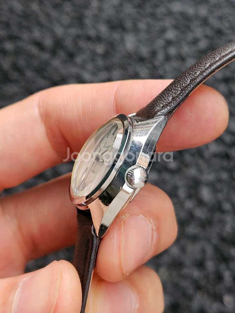 오리엔트 빈티지시계--1