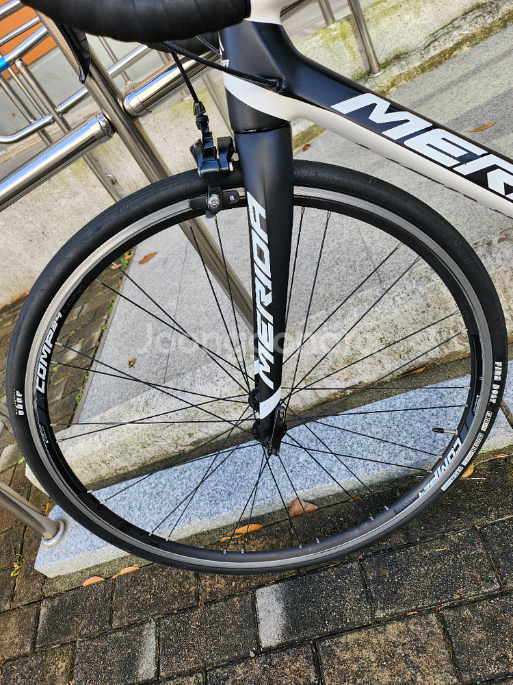 메리다 스컬트라 4000 카본 로드자전거--6