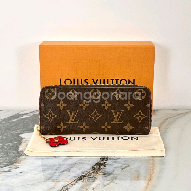 루이비통 여성 지퍼 장지갑 플라워 모노그램--1