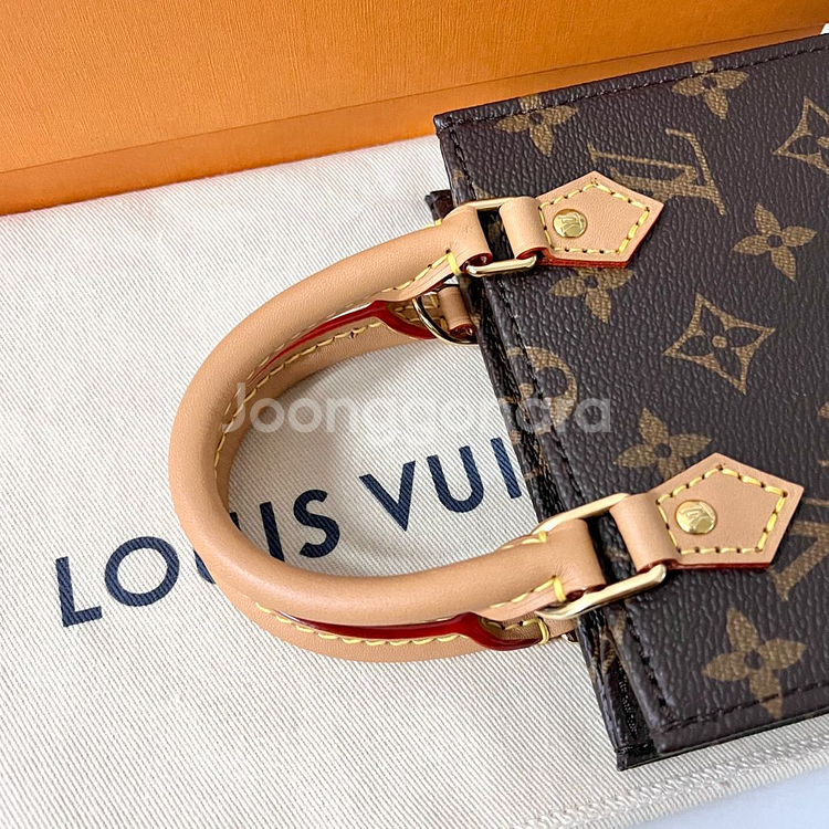 [S+급/풀박스] 루이비통 모노그램 쁘띠삭플라 크로스백 가방--4