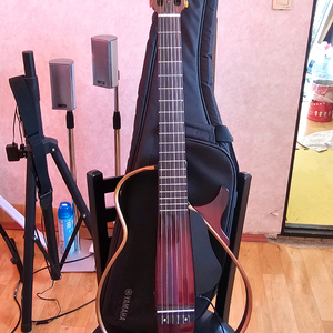 야마하 사일런트 기타 SLG200N