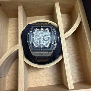 위블로 스피릿오브빅뱅 티타늄 세라믹 42 급매