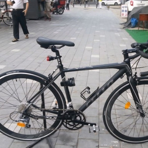 첼로로드자전거 이미지