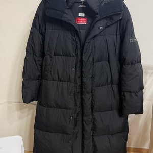 데상트 구스다운 롱패딩 90