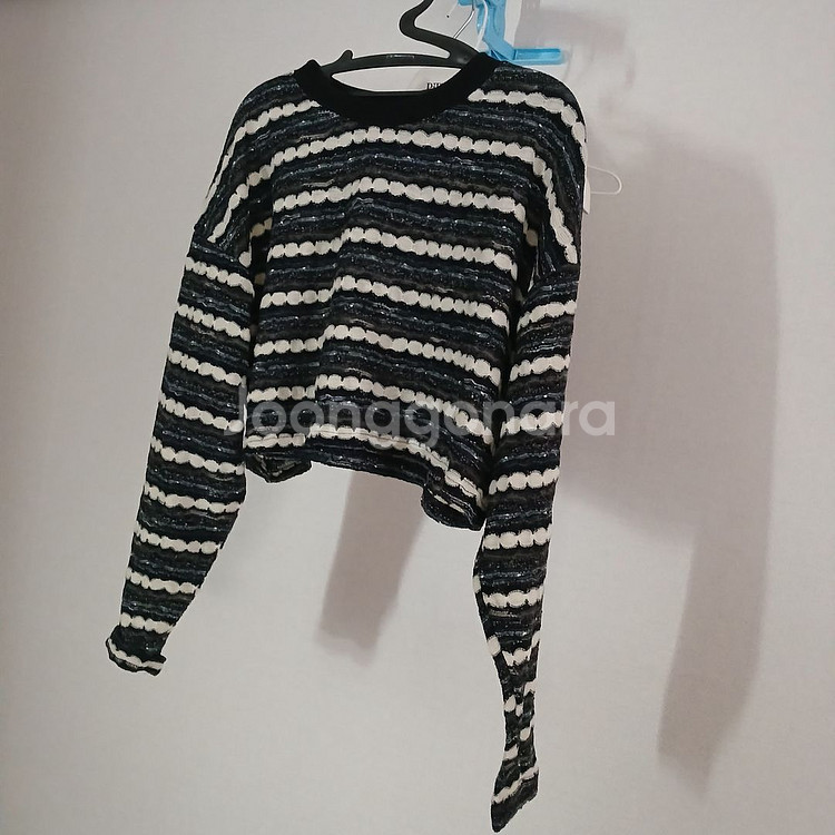 여자옷 앤디아더 크롭 네이비 니트 티셔츠--0