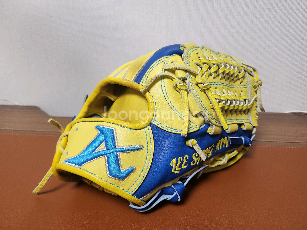 아톰즈 스티어하이드 오더 내야 야구 글러브 포수 미트--0