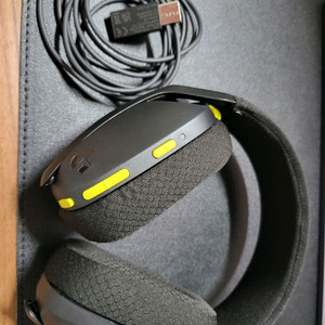 로지텍 G435 게이밍 헤드셋