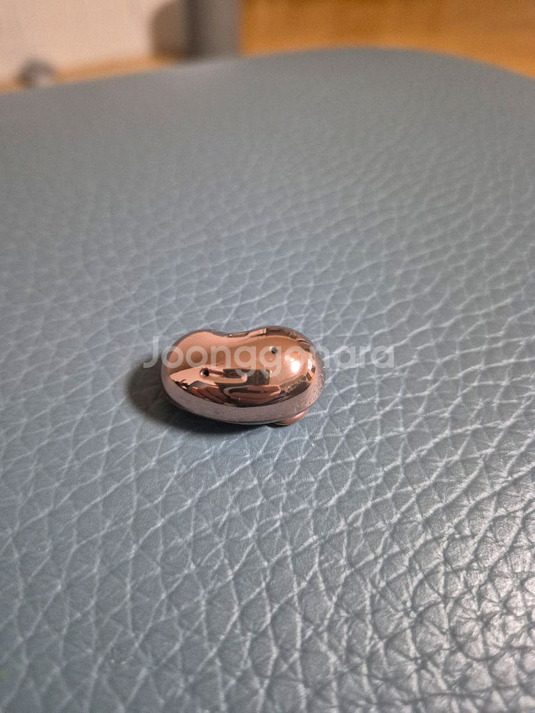 갤럭시 버즈라이브 브론즈 왼쪽 유닛--1