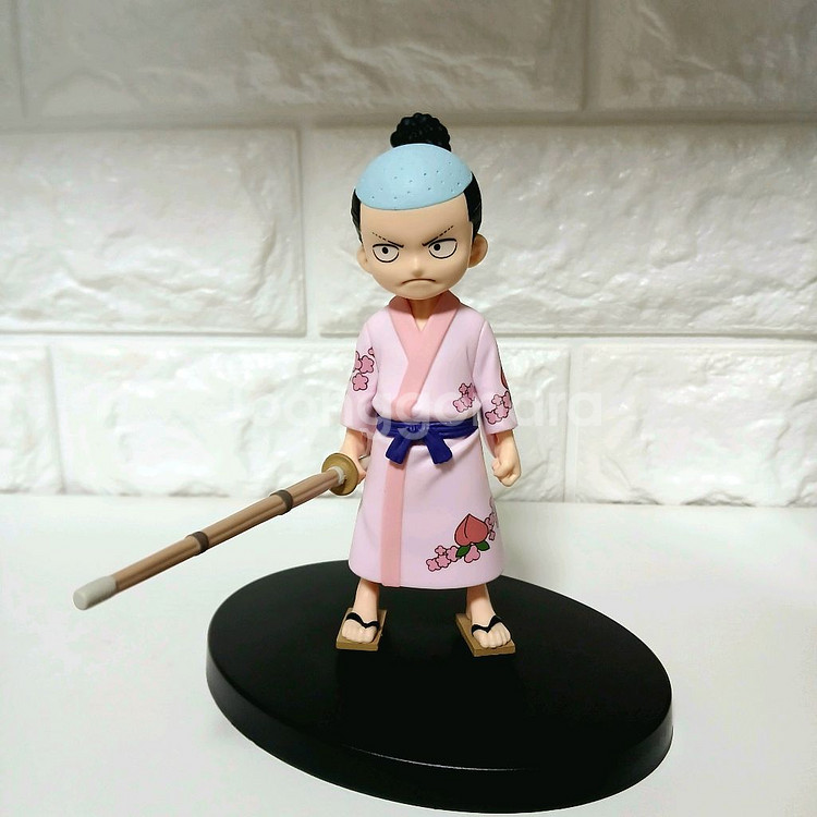 원피스피규어 모모노스케 피규어--1