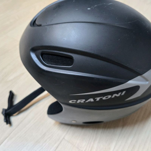 크라톤리 알파2 헬멧 M사이즈