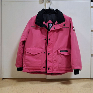 캐나다구스 키즈 패딩점퍼 130사이즈