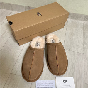 UGG 어그 펄 슬리퍼 240 새상품
