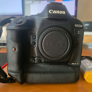 캐논 EOS-1D X Mark II 풀프레임 카메라