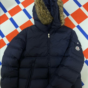 몽클레어 키즈 패딩 14Y 상태 좋음