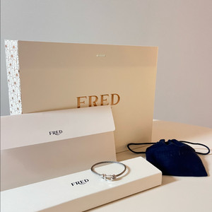 프레드 포스텐 팔찌