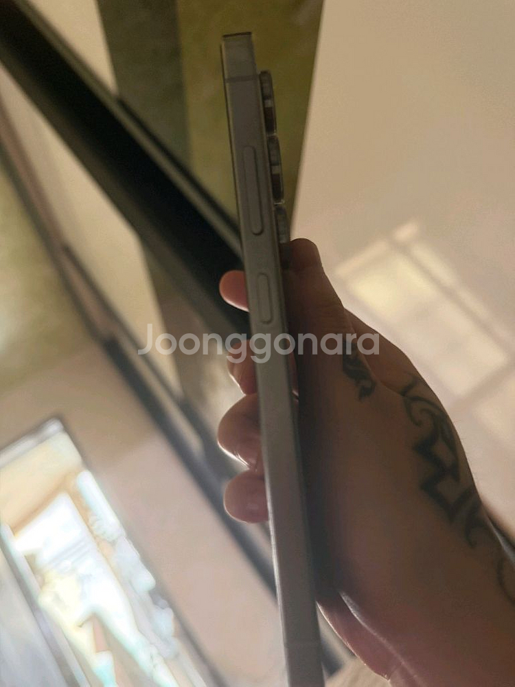 갤럭시 S25울트라 티타늄 블랙 512 자급제--2