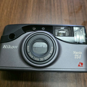 니콘 Nuvis 75i 필름카메라