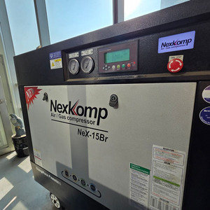콤프레셔 20마력 (스크류) + 에어탱크 + 드라이어
