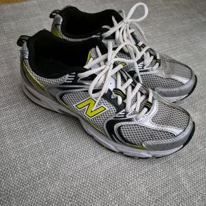 뉴발란스 운동화530 245 [상태좋음]