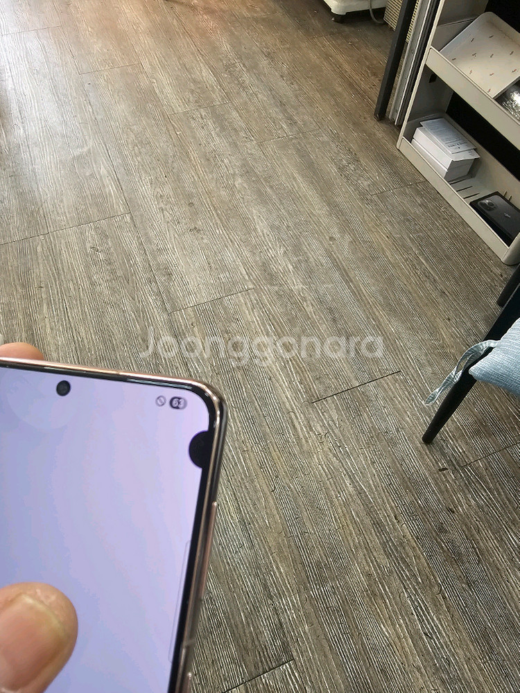 갤럭시 S21플러스 바이올렛 무잔상--1