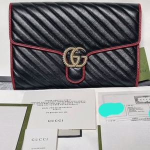 구찌 여성 클러치