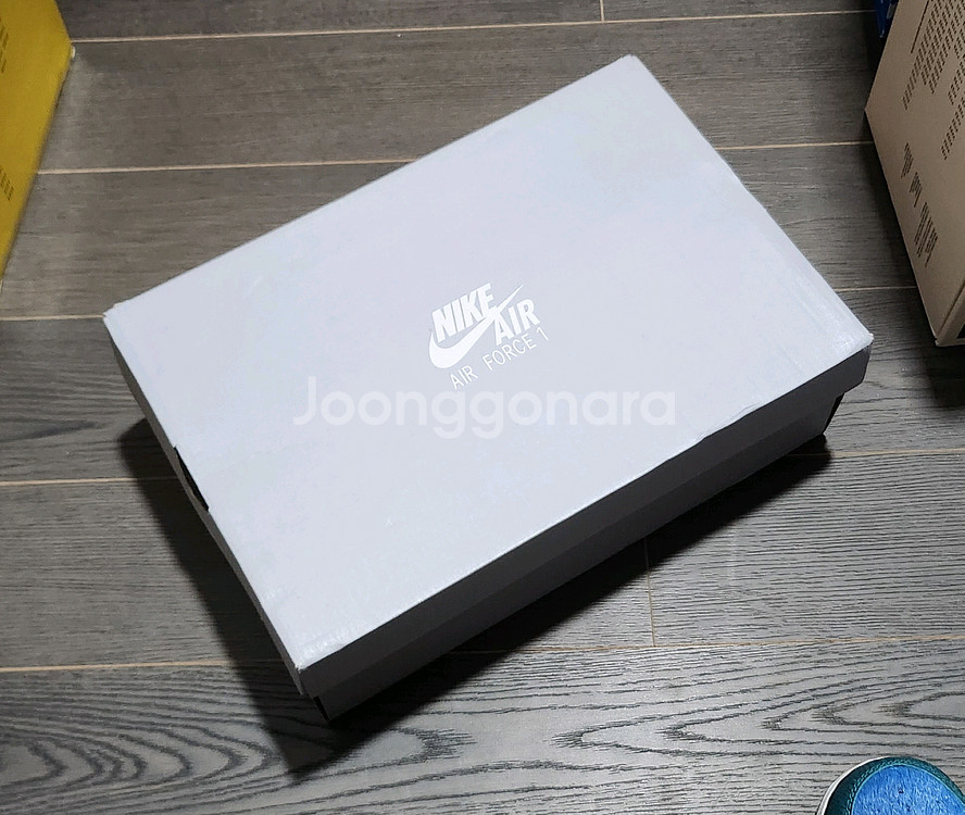 나이키 우먼스 에어포스1 멀티포니헤어 616725-400 W275사이즈--1