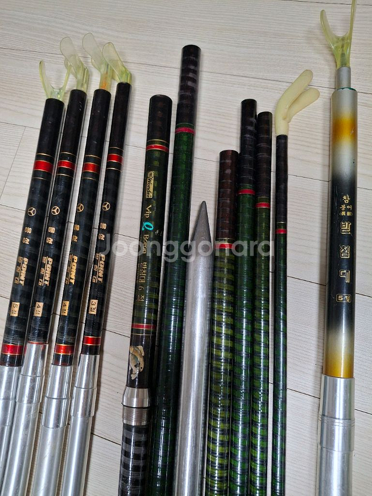 용성 포인트 3절, 4절 5절낚시대받침대 팝니다.--0