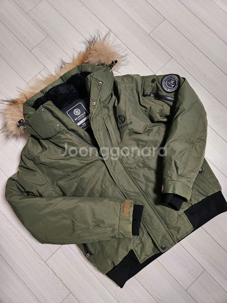 빈폴아웃도어 보머 도브 다운 (BO6X38D09H, 카키)사이즈M모자털 탈부착가능모자 탈부착가능해요지퍼에 줄이 있었--0