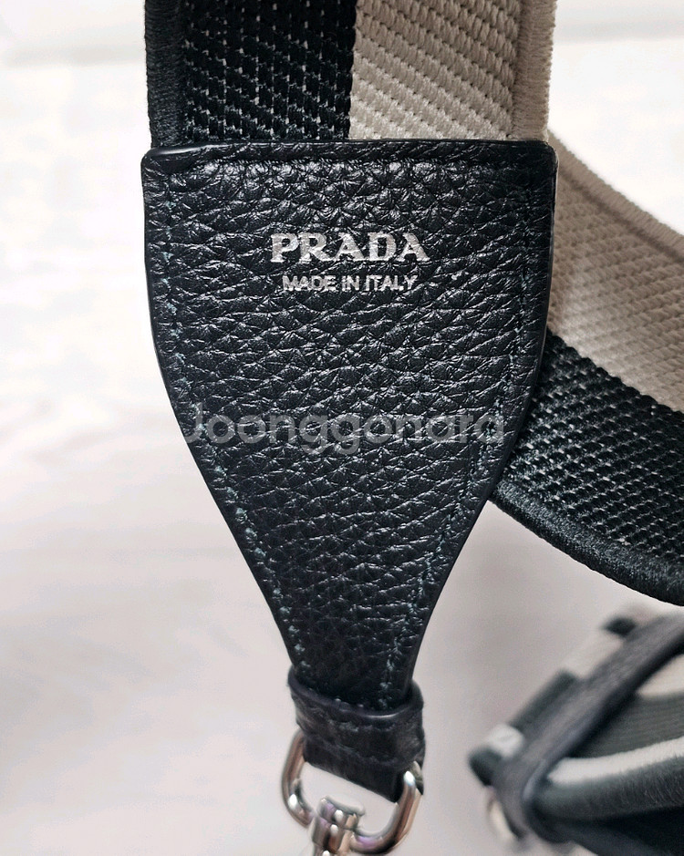 미사용 정품 프라다(1BC145) 숄더가방 은장 스트랩 (가방끈)--8