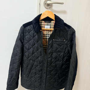버버리 퀼팅 자켓 14Y