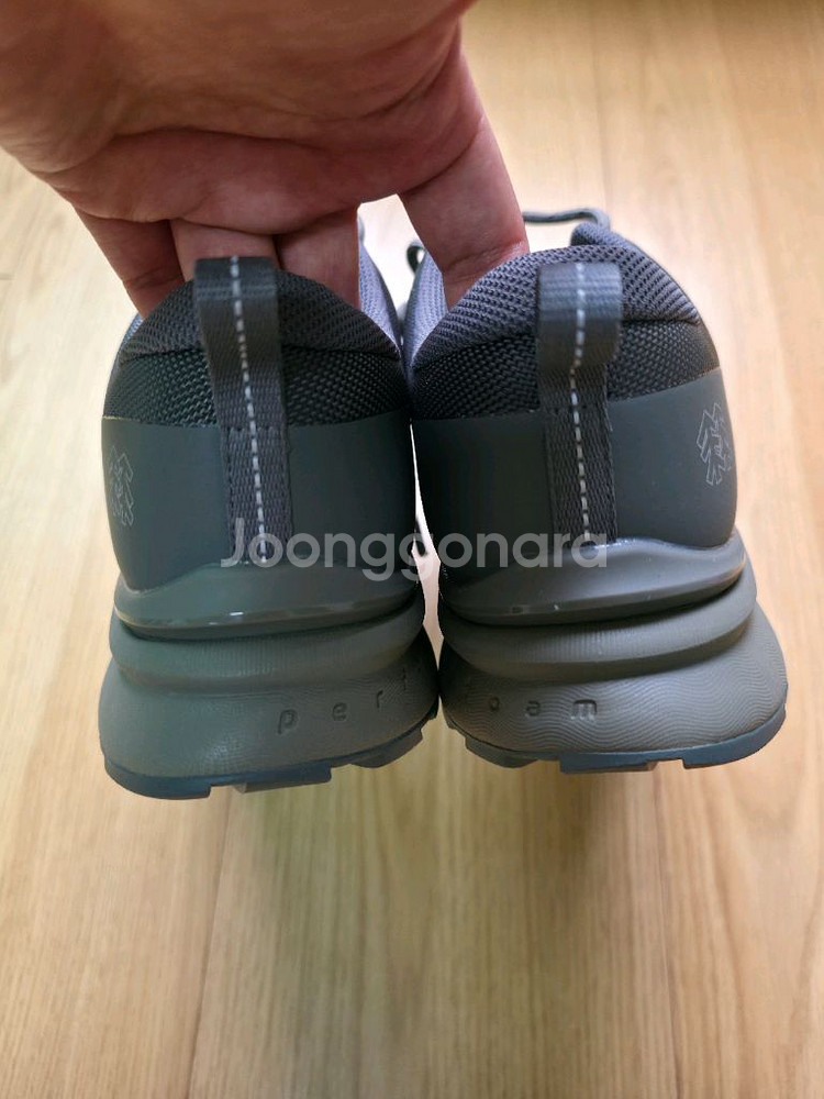 (새상품) 코오롱 스포츠 스니커즈 265사이즈--4