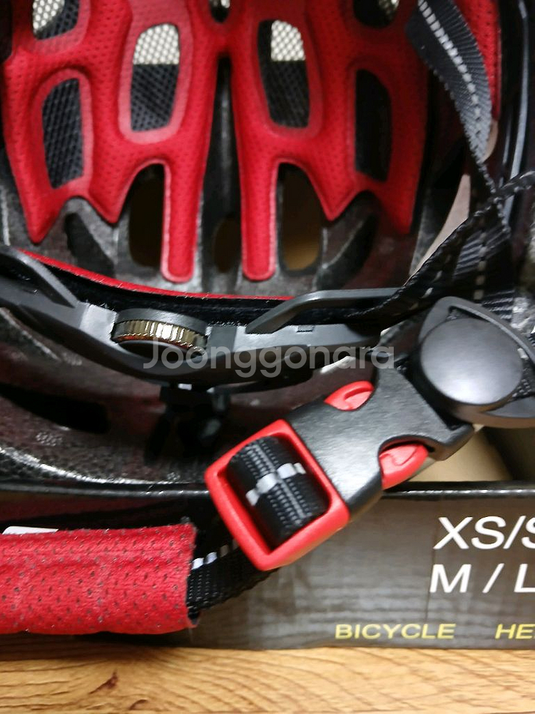 자전거 헬멧 팝니다--7