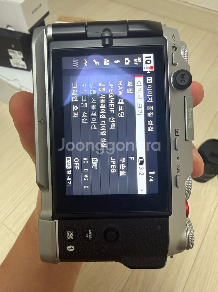 후지필름 x-m5 실버 바디 판매합니다--2