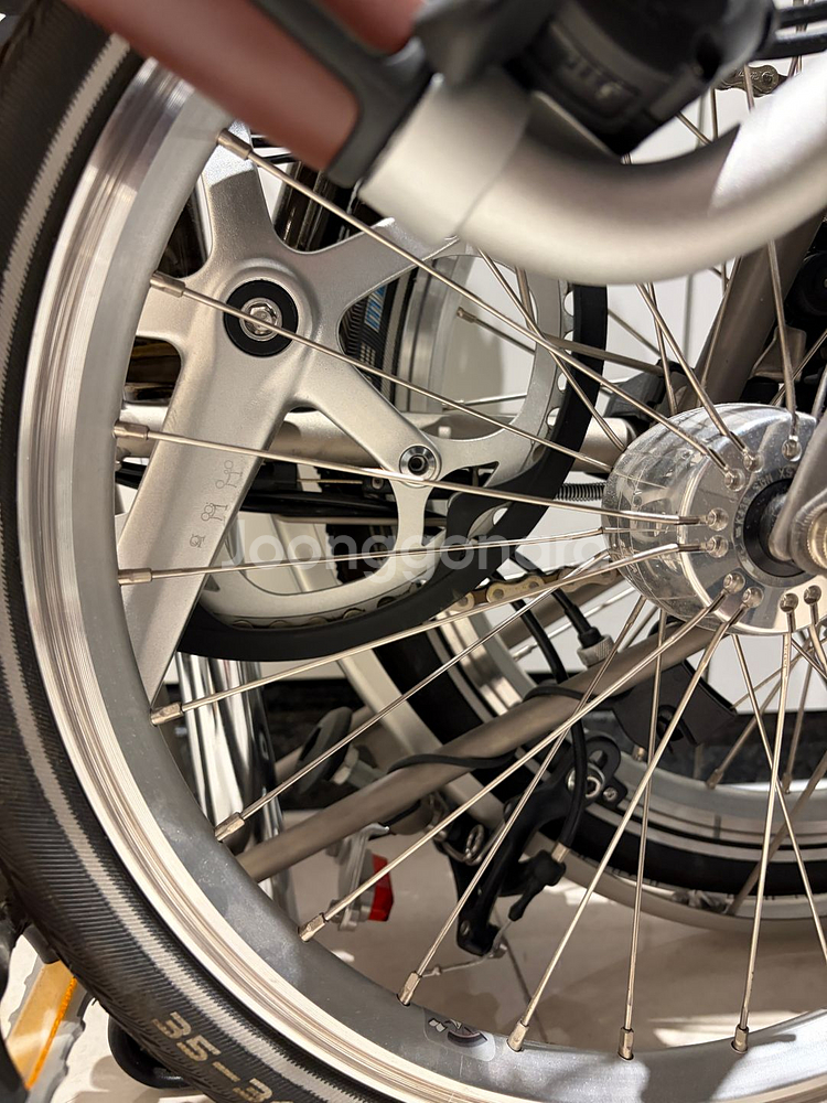 [희귀] Brompton S6L-X Black Lacquer / SON Dynamo Edelux II--3