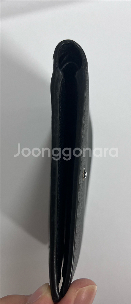 몽블랑 8cc 반지갑 판매해요--4