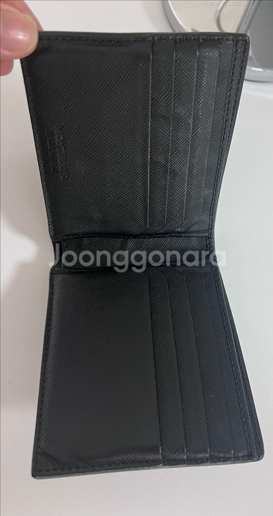 몽블랑 8cc 반지갑 판매해요--2