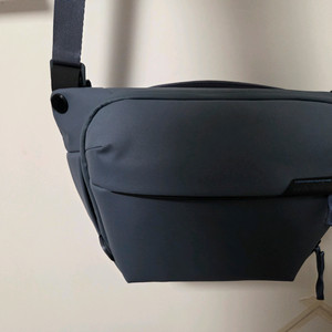 픽디자인 에브리데이 V2 슬링백 6L(오션)