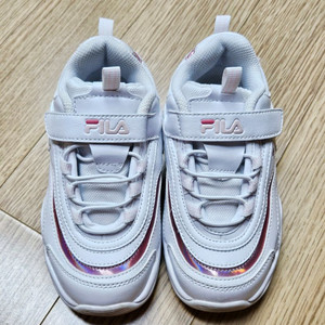 휠라 운동화 180