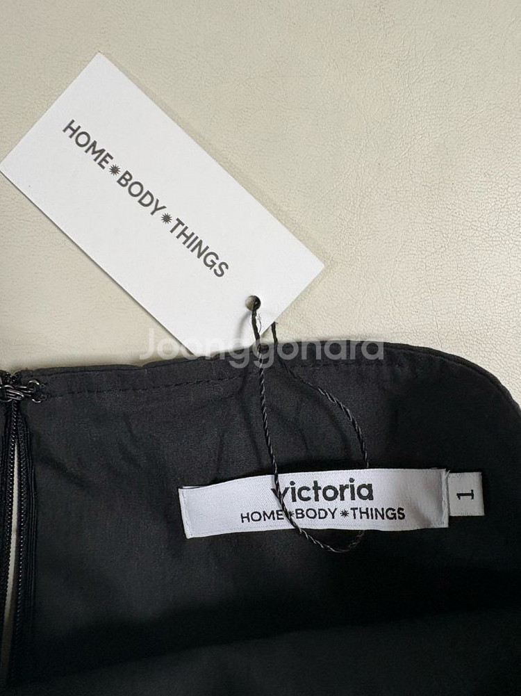 홈바디띵즈 빅토리아 블랙 프릴 스커트 택달린 새상품1사이즈--2