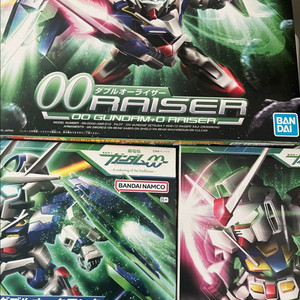 eg 스트라이크 건담, sd bb 더블오 건담 여러개