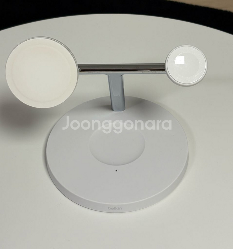 벨킨 3in1 무선충전기--1