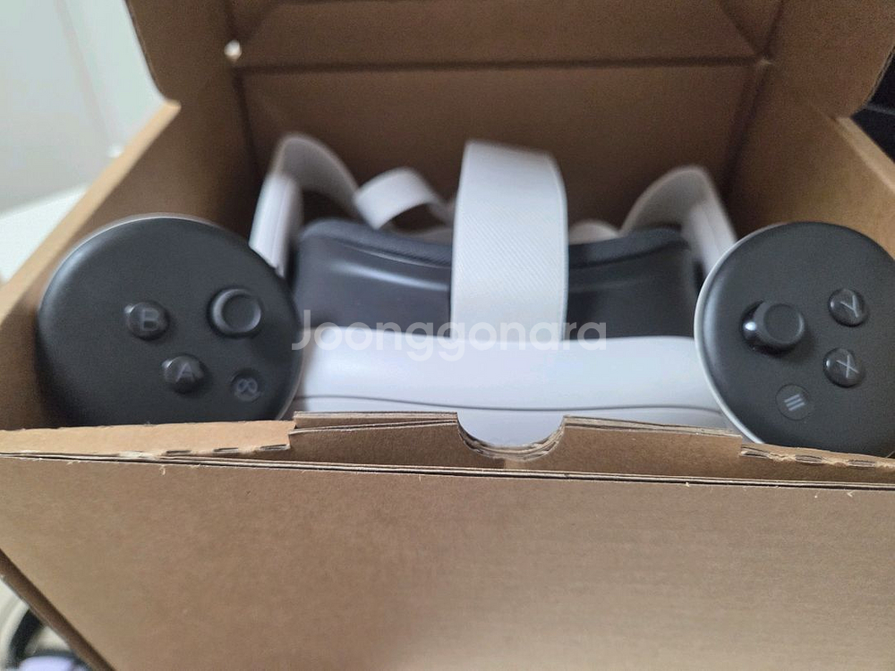 VR오큘러스 메타퀘스트3 512GB / 교체 새제품 / 렌즈가이드,헤드스트랩 포함 / 택포65--4